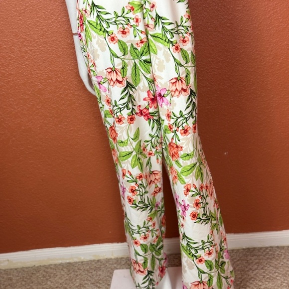 Bebe Multicolor Floral Jumpsuit Size 14. E12 - Picture 3 of 15